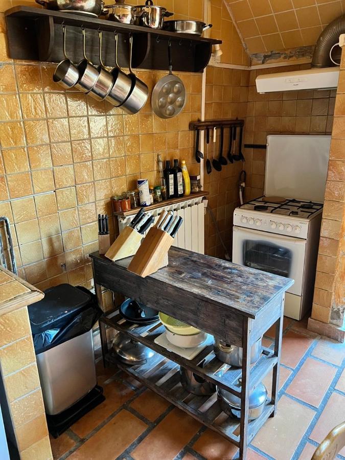 La Maison Sur La Place Aigues-Mortes Ngoại thất bức ảnh