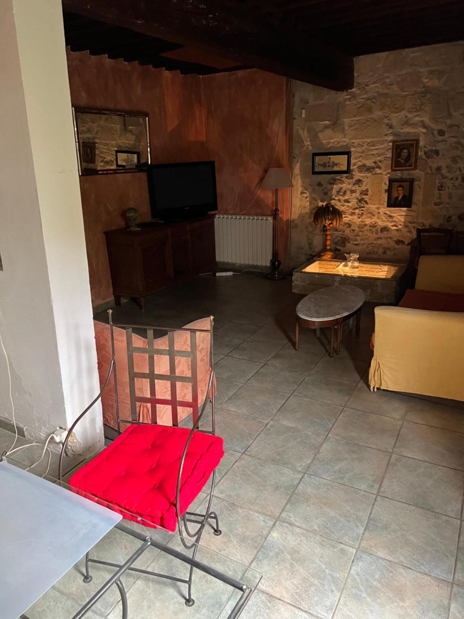 La Maison Sur La Place Aigues-Mortes Ngoại thất bức ảnh